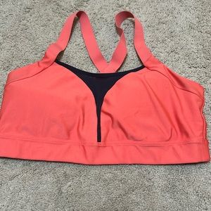 Under Armour sports bra size XL